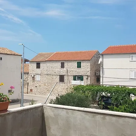 Brane Betina * Betina (Sibenik-Knin)